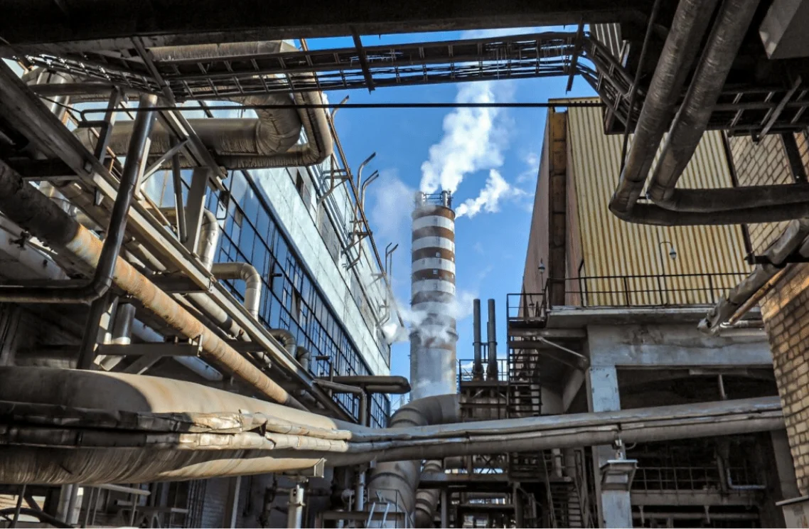 Tackling the largest source of industrial N2O emissions: Assessing tra